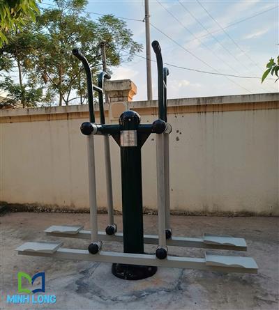 Máy vận động chạy bộ